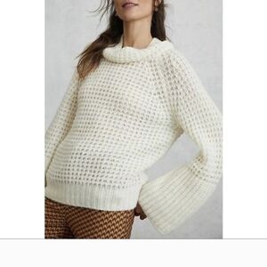 Maeve Anthropologie Dionne Ivory Retro-Chic Bell-Sleeved Sweater 